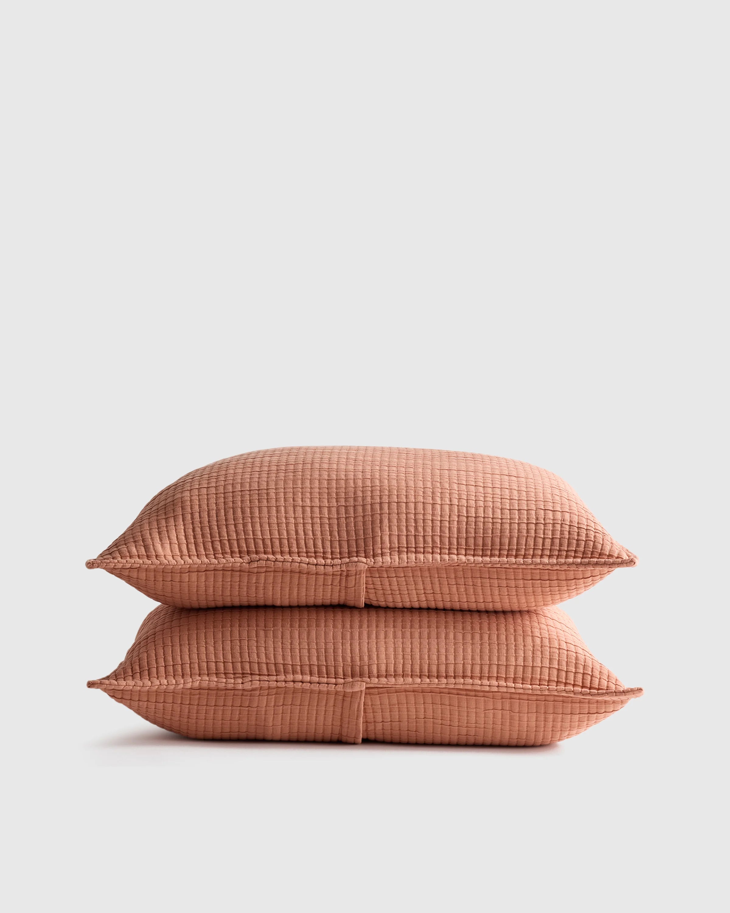 Organic Ribbed Cotton Shams - Standard / Toffee Secondary image