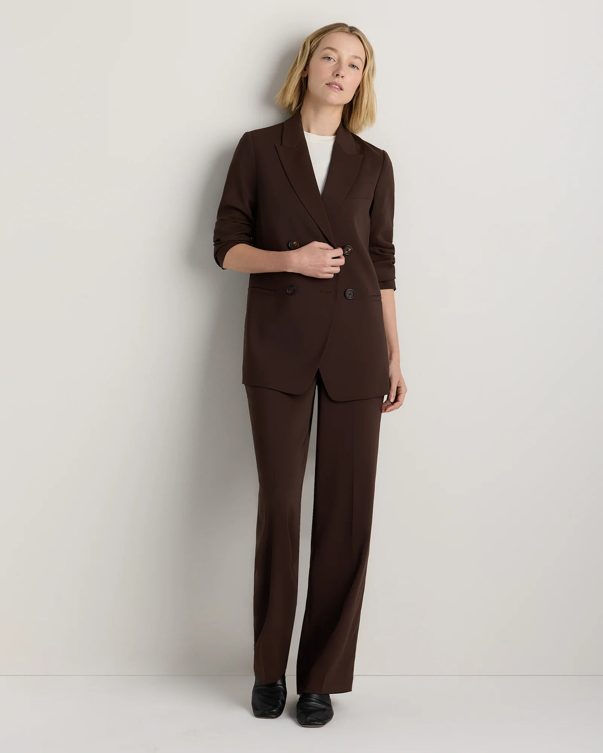 Stretch Crepe Relaxed Double-Breasted Blazer - XS / Sand