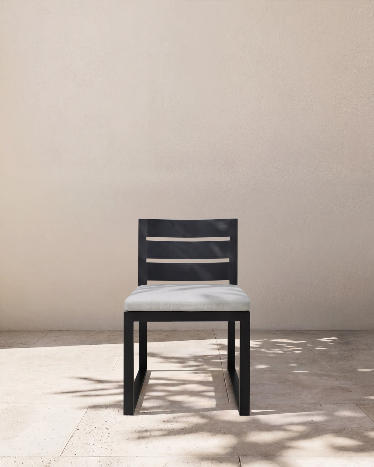 Linear Aluminum Outdoor Dining Side Chair (Set of 2) - Set of 2 / Dark Charcoal Main image