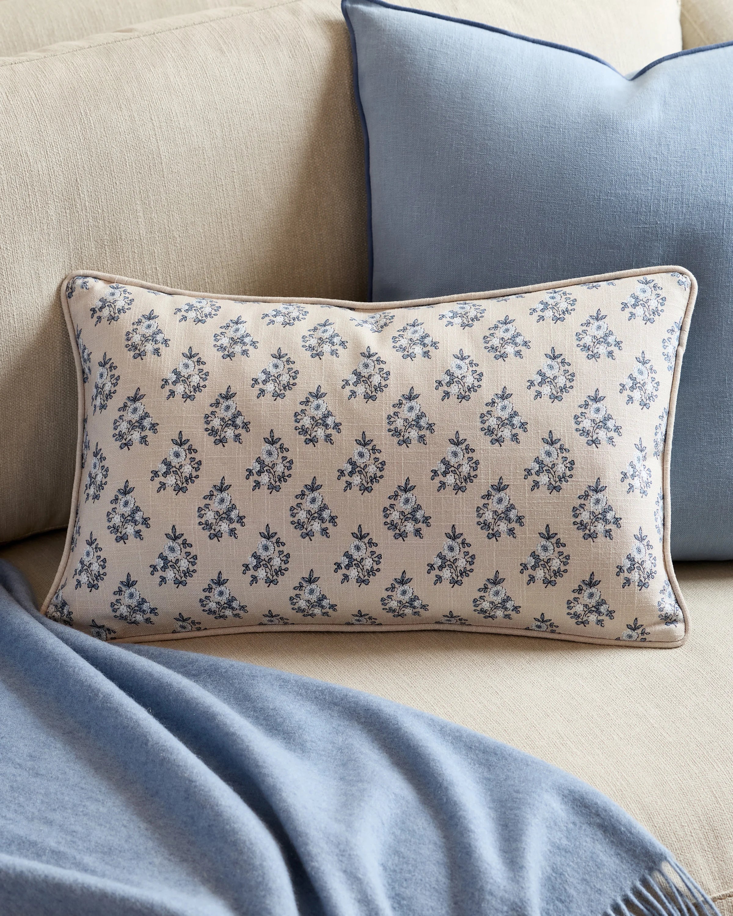 Piped Block Print Cotton Pillow Cover (Set of 2) - 12x20 / Natural Secondary image