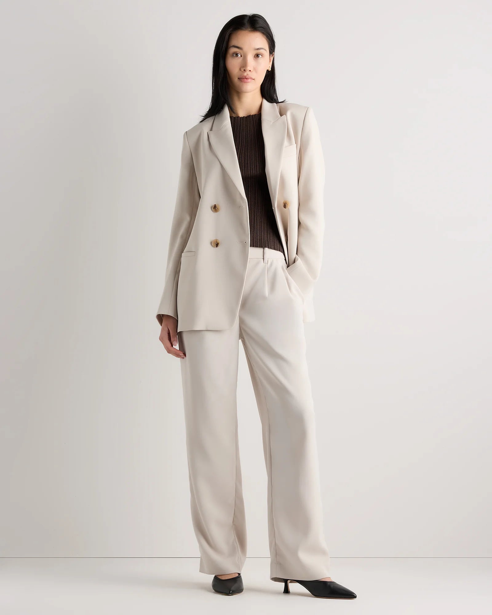 Stretch Crepe Relaxed Double-Breasted Blazer - XS / Sand Secondary image
