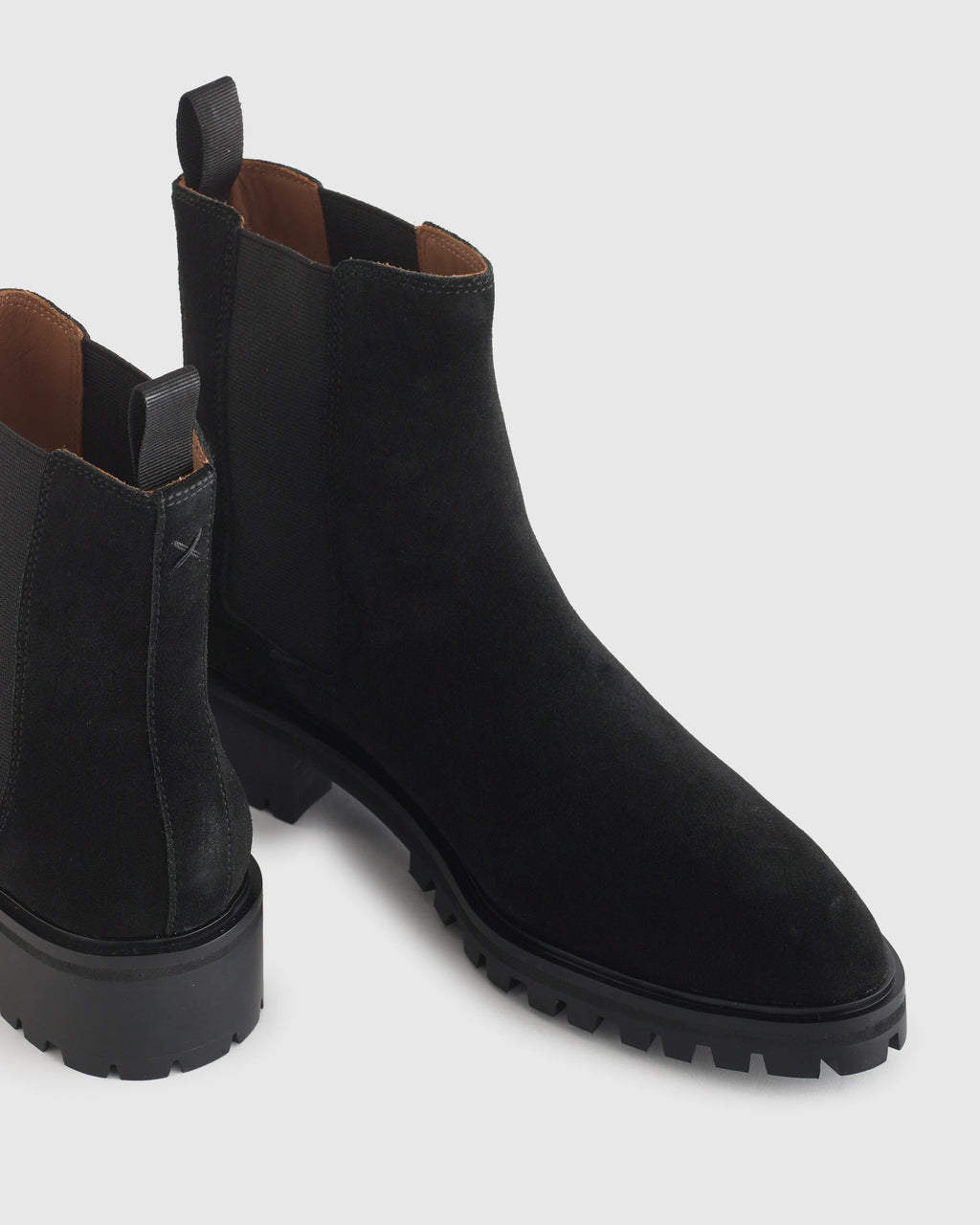 Suede Chelsea Boot - 5 / Desert