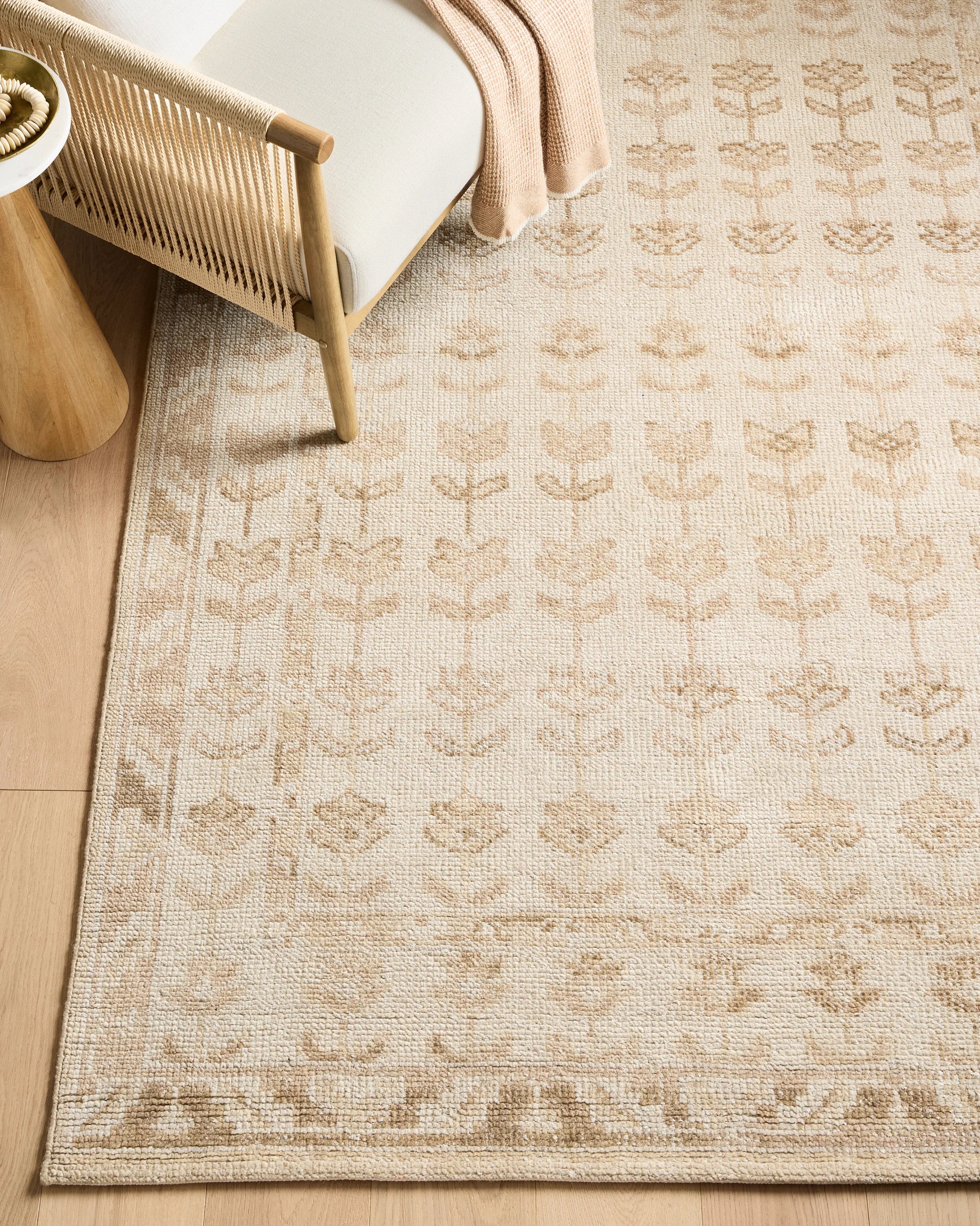 Mabel Hand-Knotted Wool Rug - 3' x 5' / Beige Secondary image