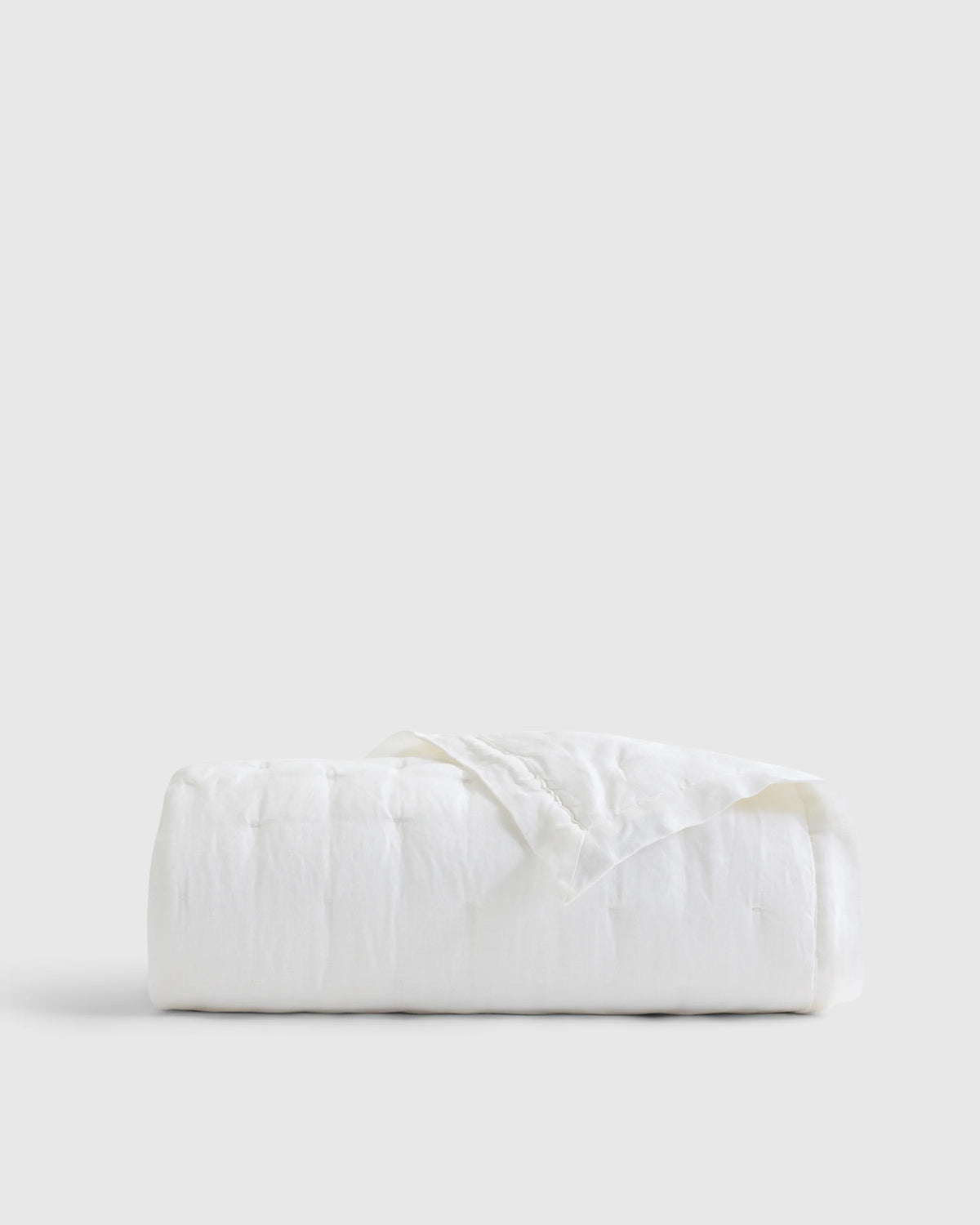 European Linen Toddler Dream Quilt - One Size / White Main image