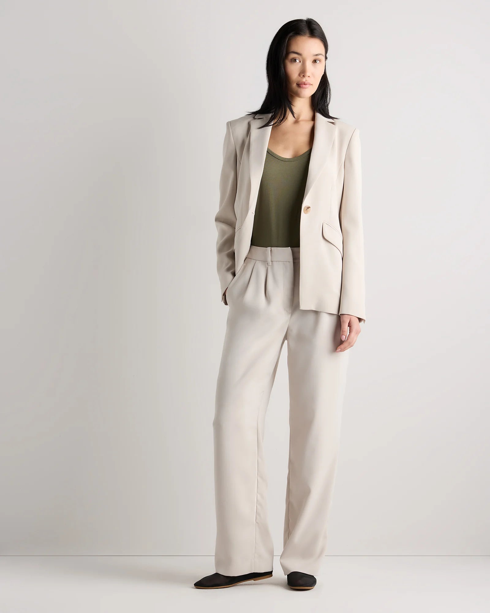 Stretch Crepe Cinched Waist Blazer - XS / Sand Secondary image
