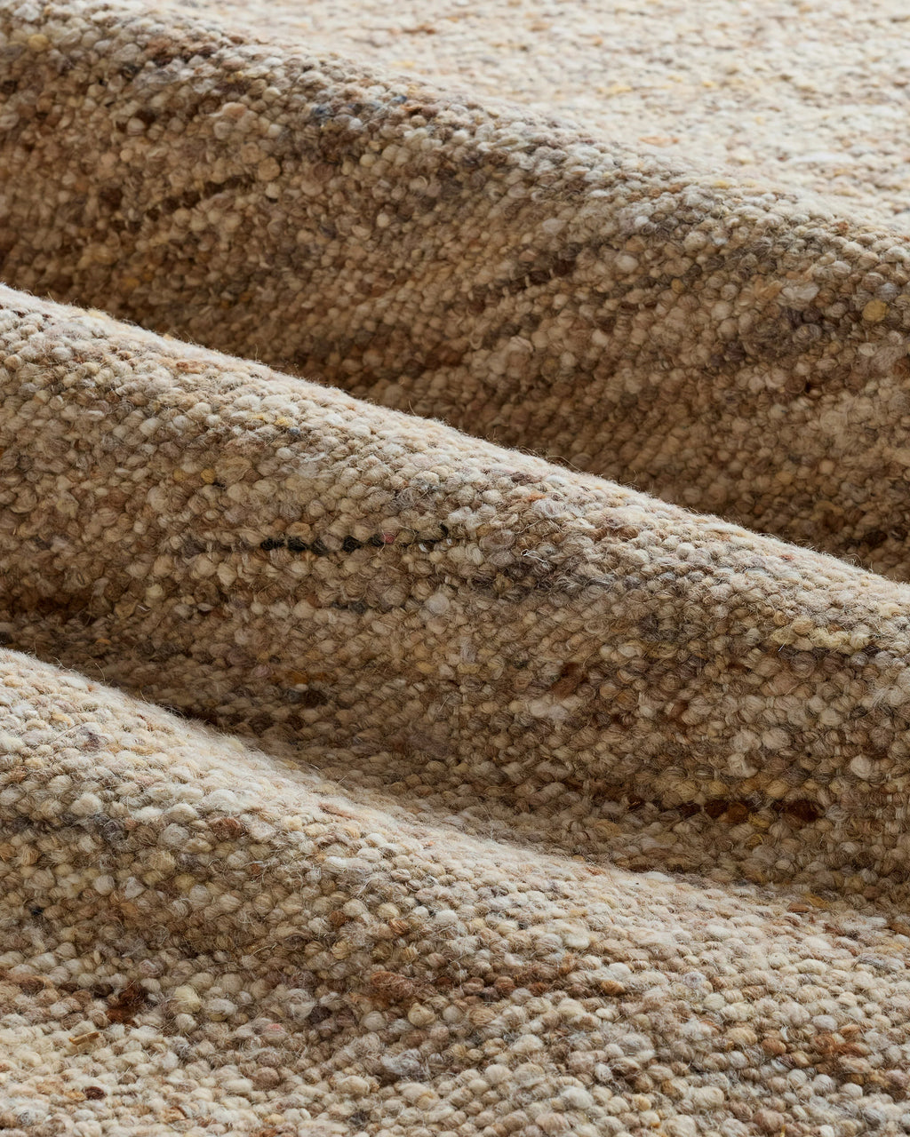 Liam Handwoven Wool Boucle Rug - 5' x 8' / Brown