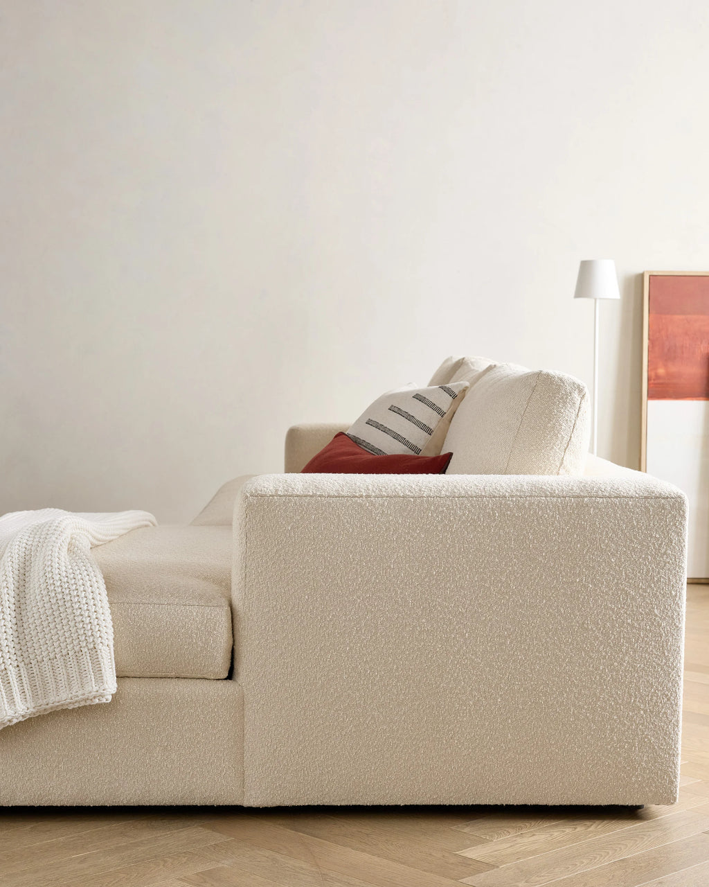 Sierra Curved Arm Chaise Sectional in Performance Boucle - Right Arm / Linen