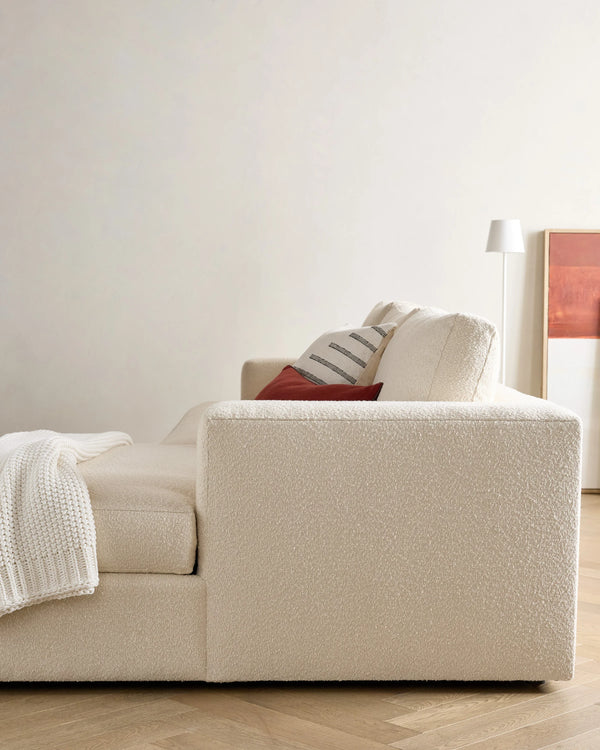 Sierra Curved Arm Chaise Sectional in Performance Boucle - Right Arm / Linen