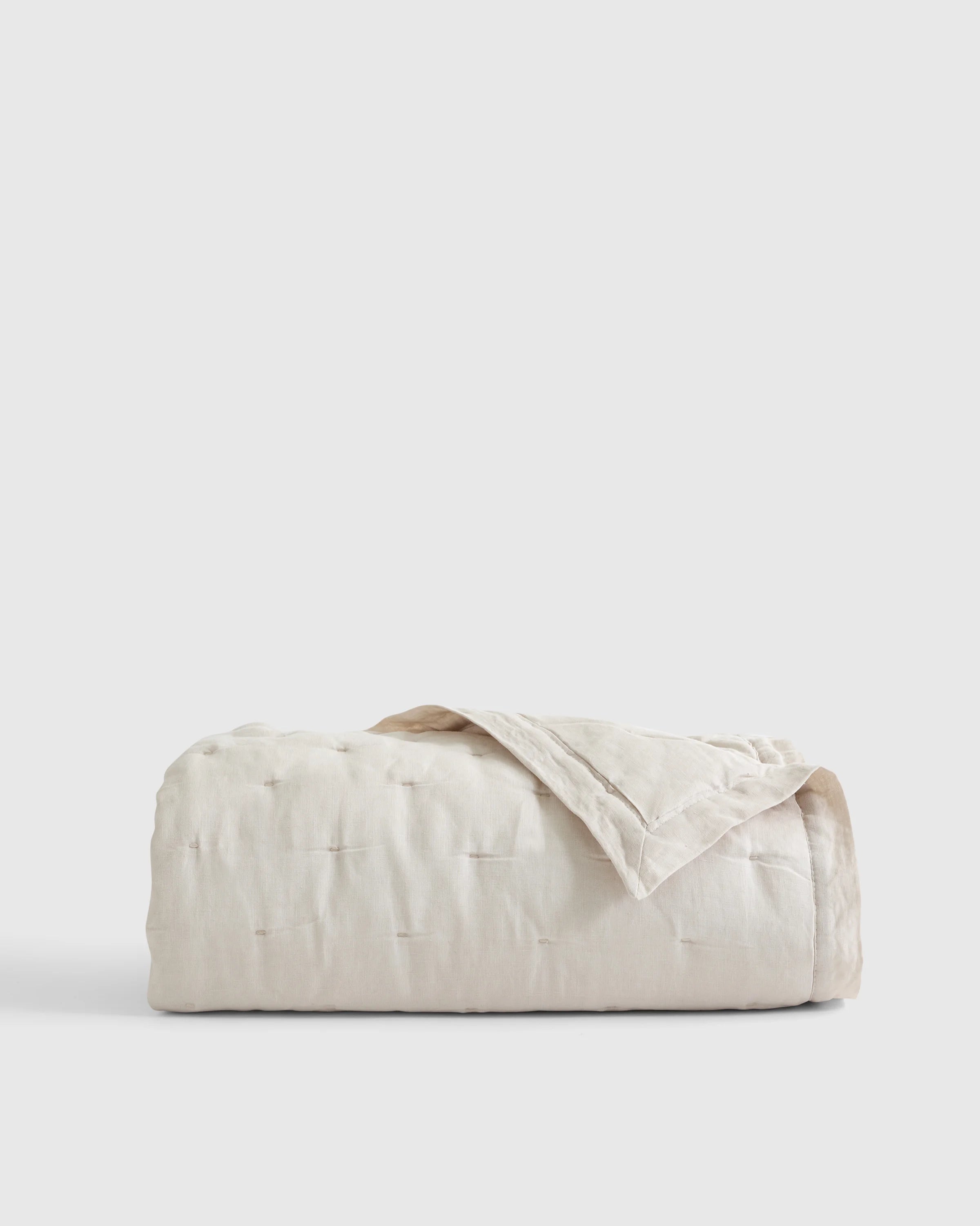 European Linen Toddler Dream Quilt - One Size / White Secondary image