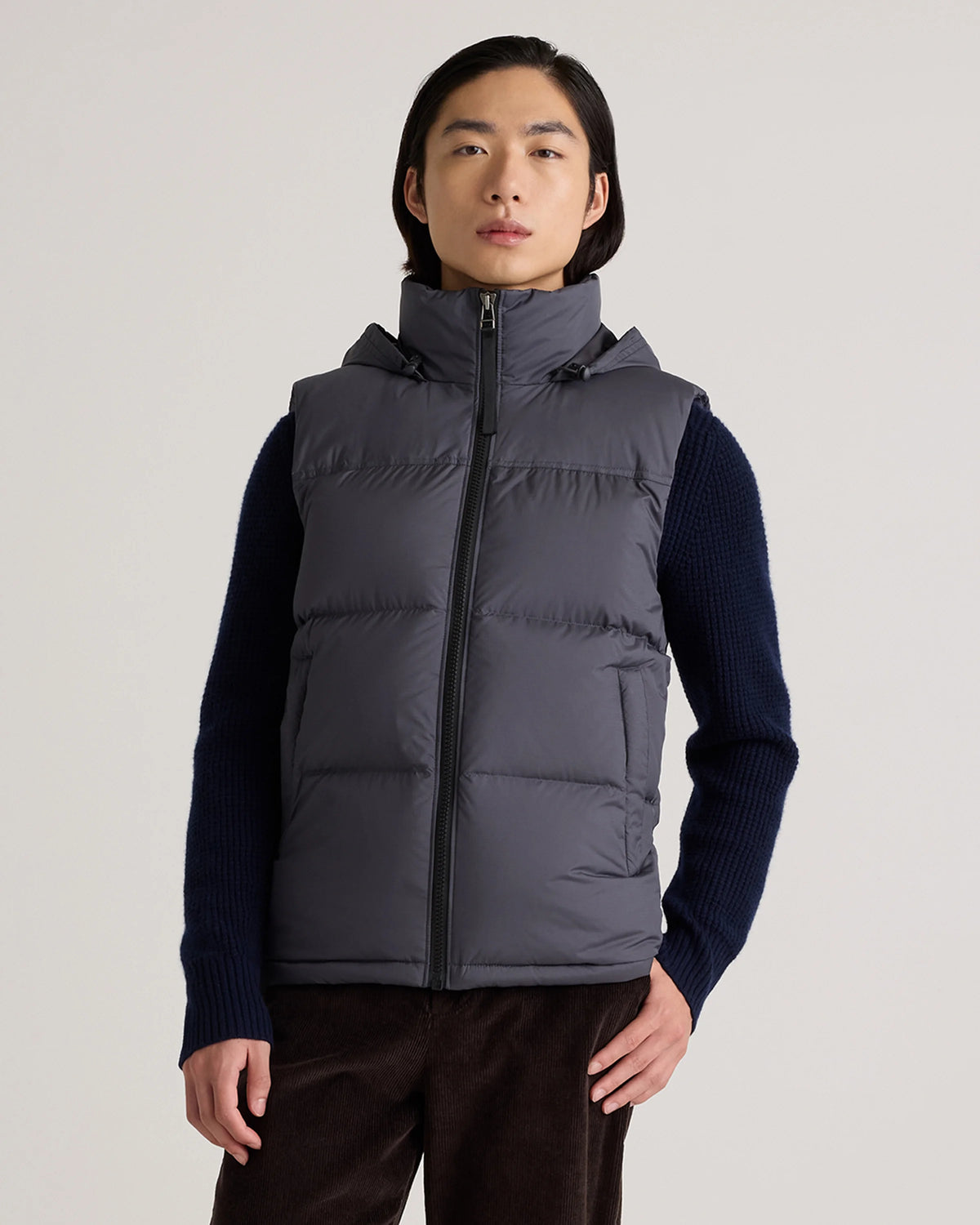 Responsible Down Puffer Vest - S / Carbon Grey Main image
