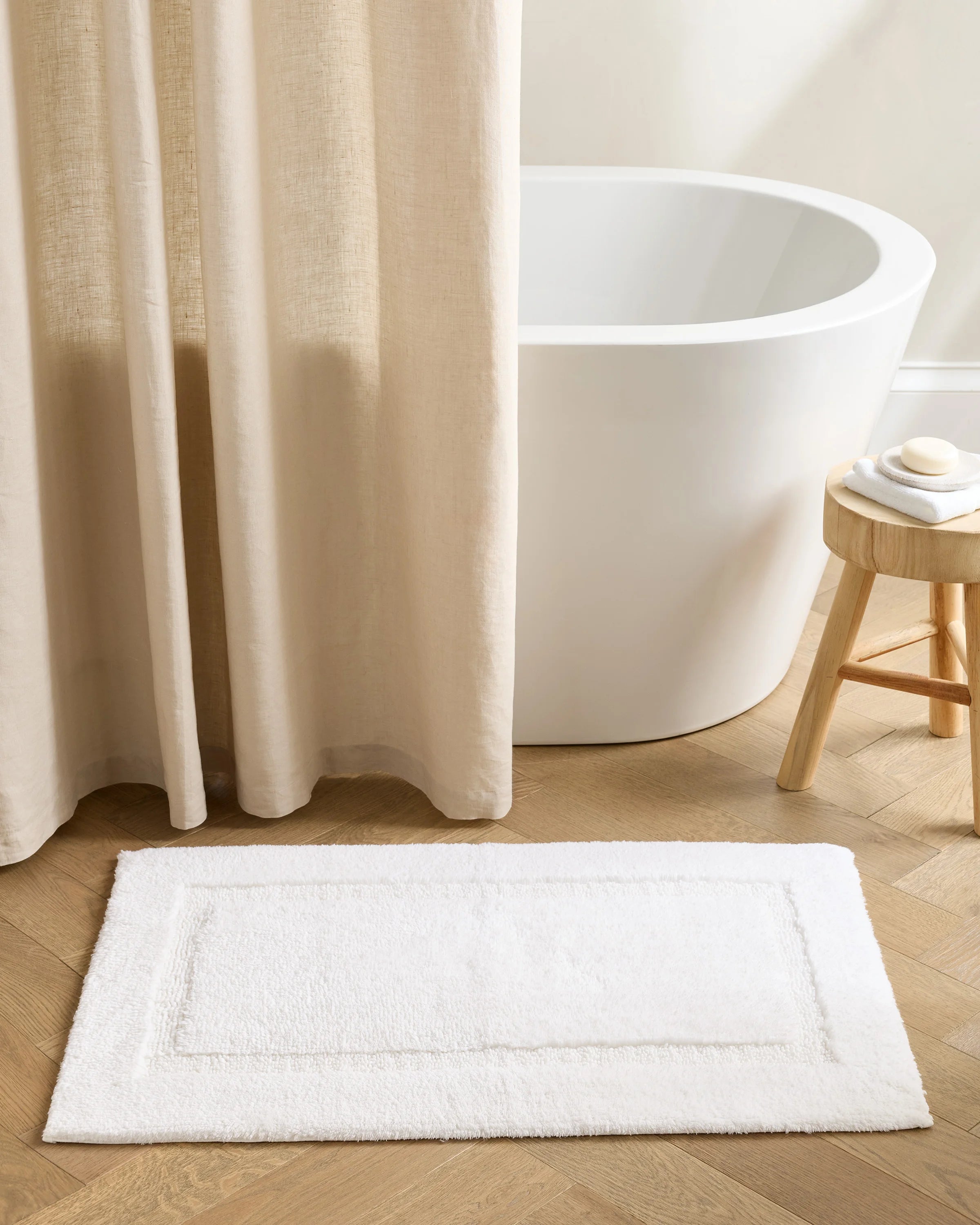 Turkish Cotton Non-Slip Bath Rug - 21"x34" / White Secondary image