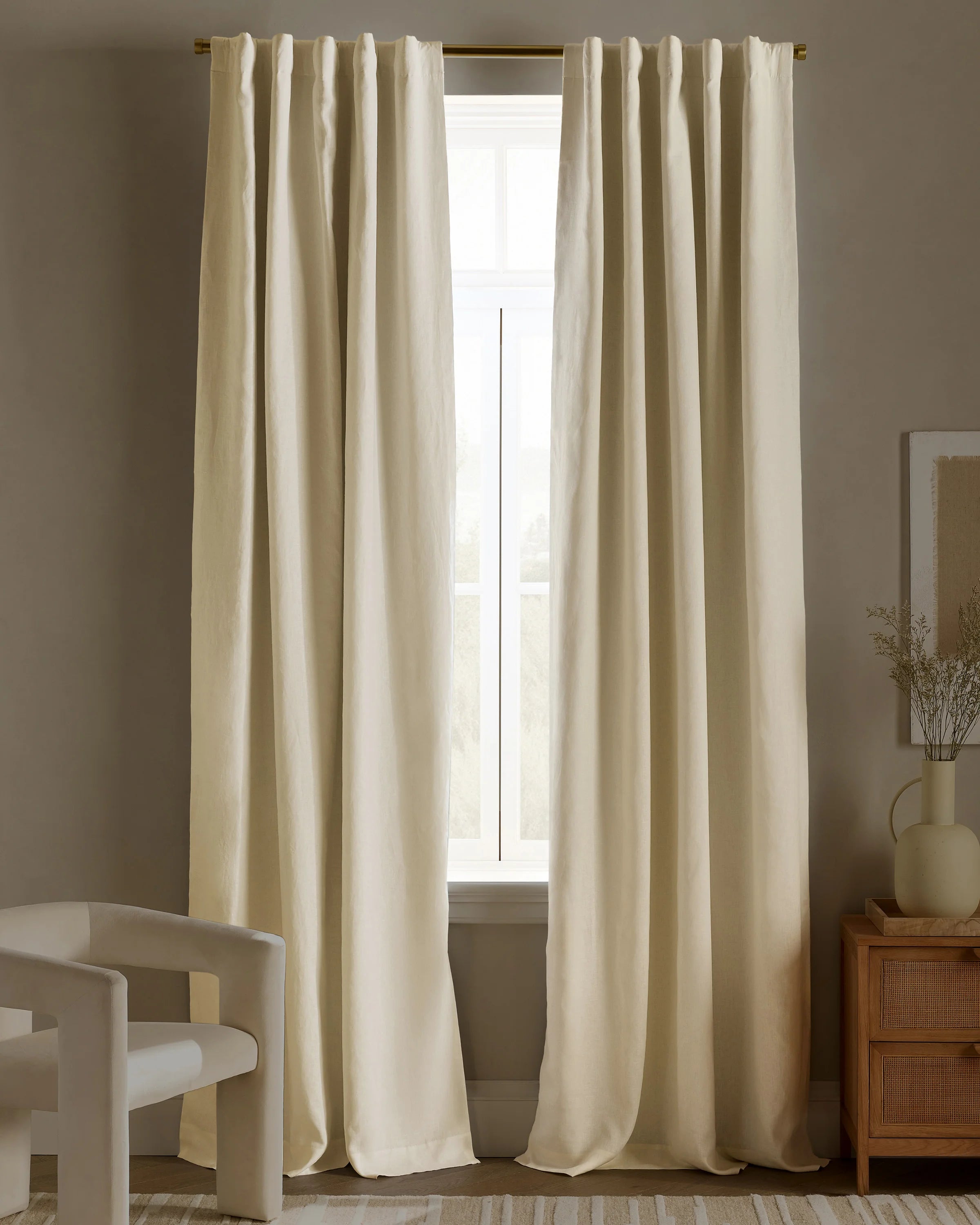 European Linen True Blackout Curtain - Single Panel - 48x84 / White Secondary image