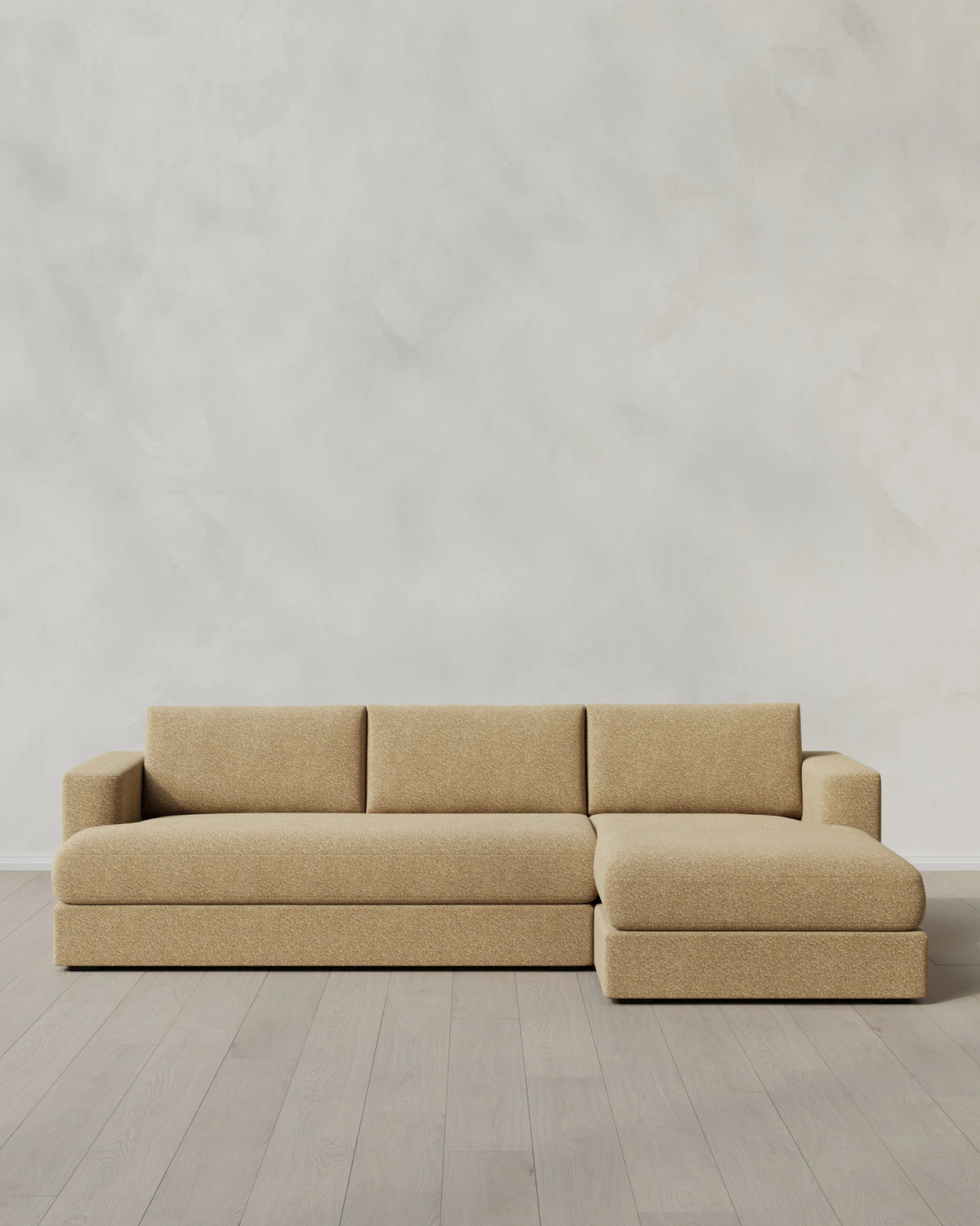 Sierra Curved Arm Chaise Sectional in Performance Boucle - Right Arm / Linen