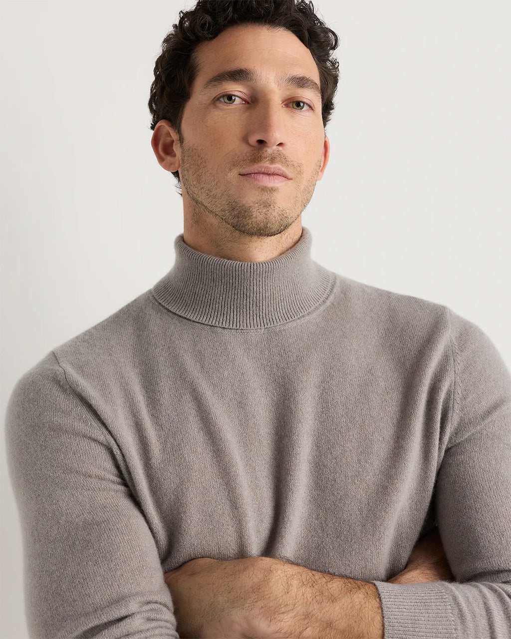 Mongolian Cashmere Turtleneck Sweater - S / Black