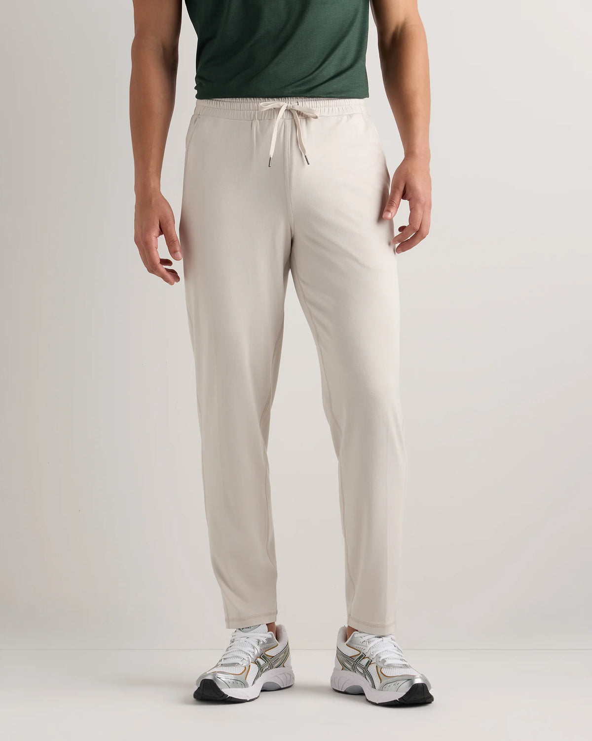 Flowknit Performance Pants - S / Solid Chalk Main image