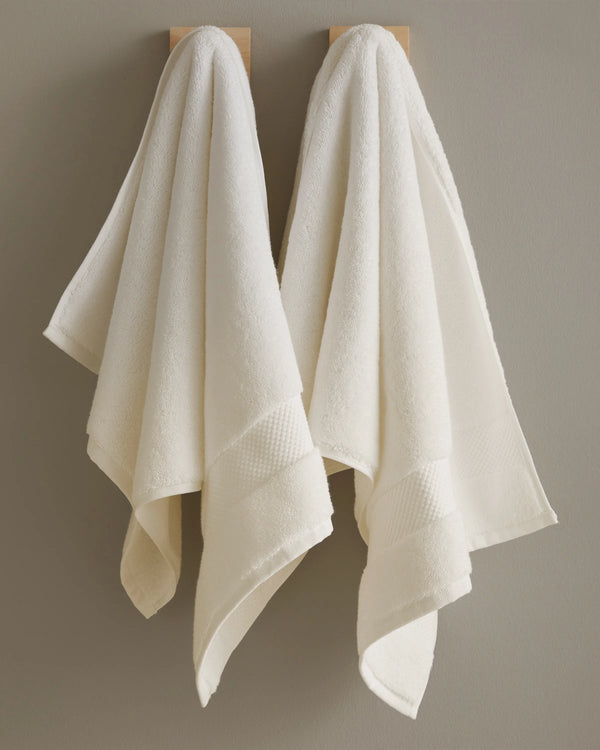 Turkish Ultra Plush Hand Towel (Set of 2) - One Size / White
