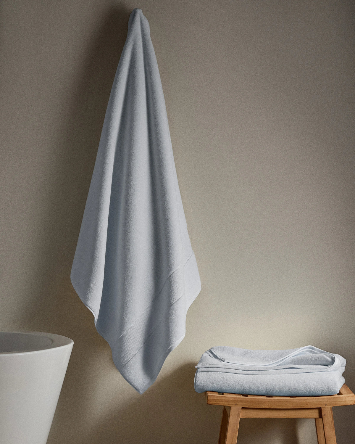 Plush Organic Turkish Cotton Bath Sheet Bundle (4 pieces) - One Size / White