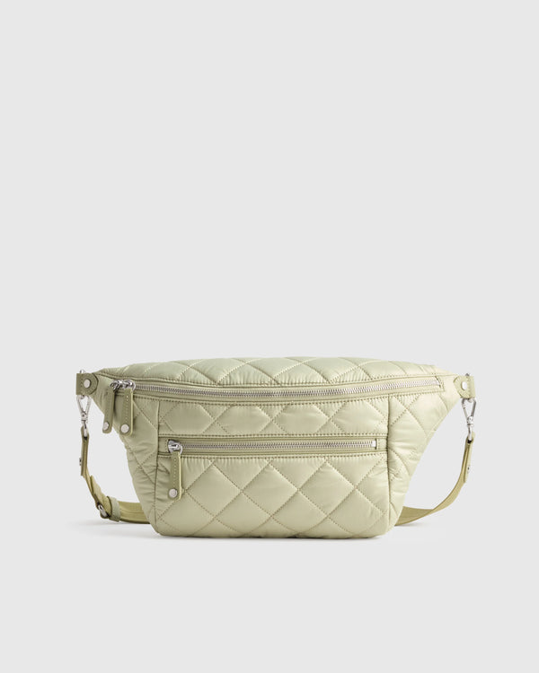 Transit Quilted Sling Bag - One Size / Black