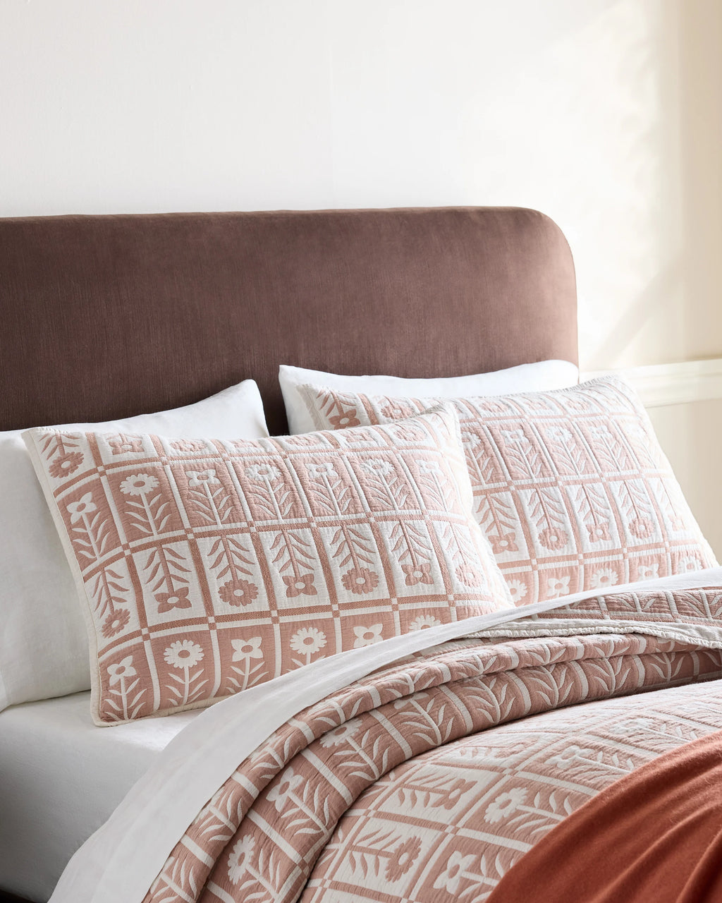 Organic Cotton Jacquard Floral Coverlet Set - Twin / Blue Fog