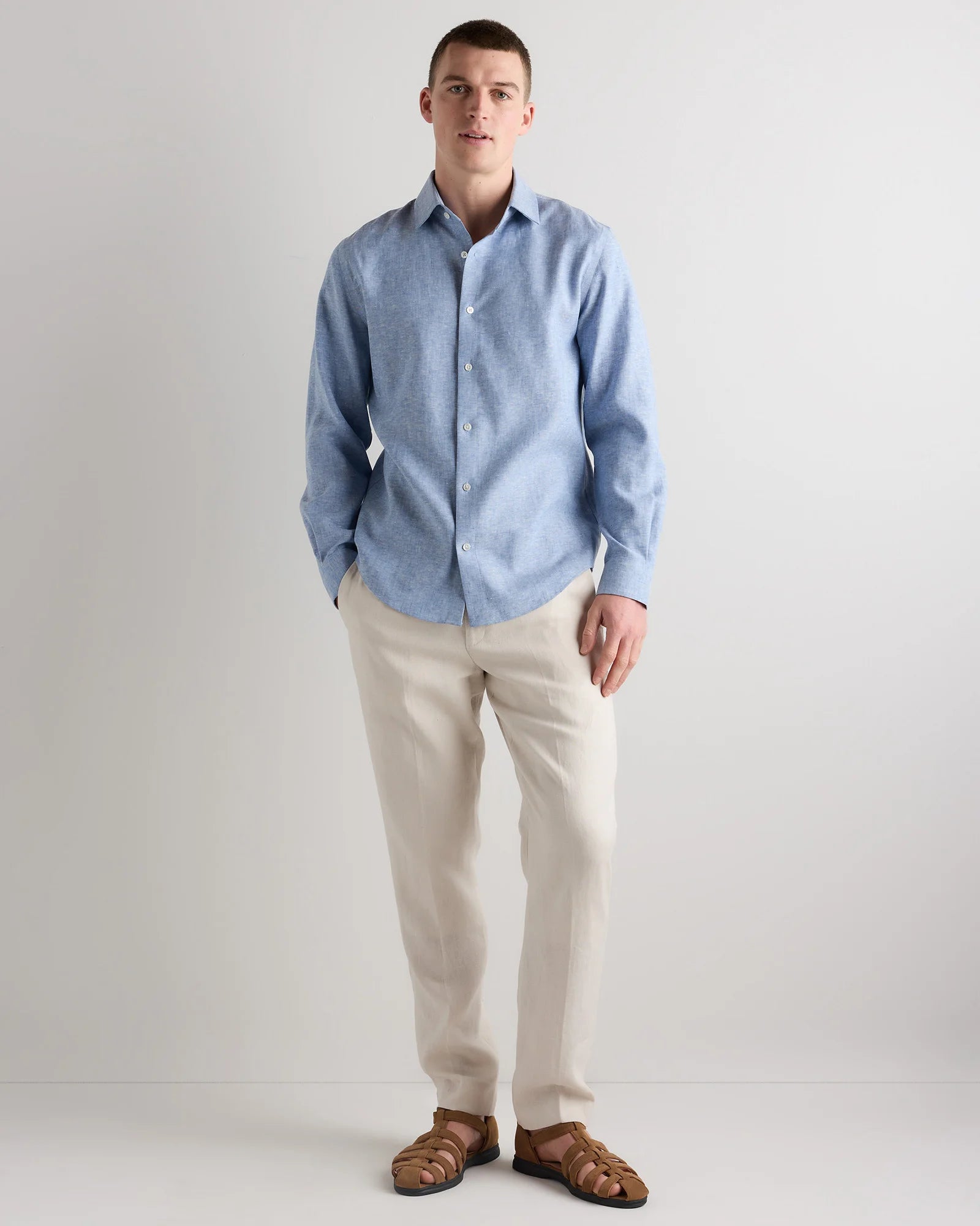 100% European Linen Wrinkle-Resistant Dress Shirt - S / Chambray Blue Secondary image