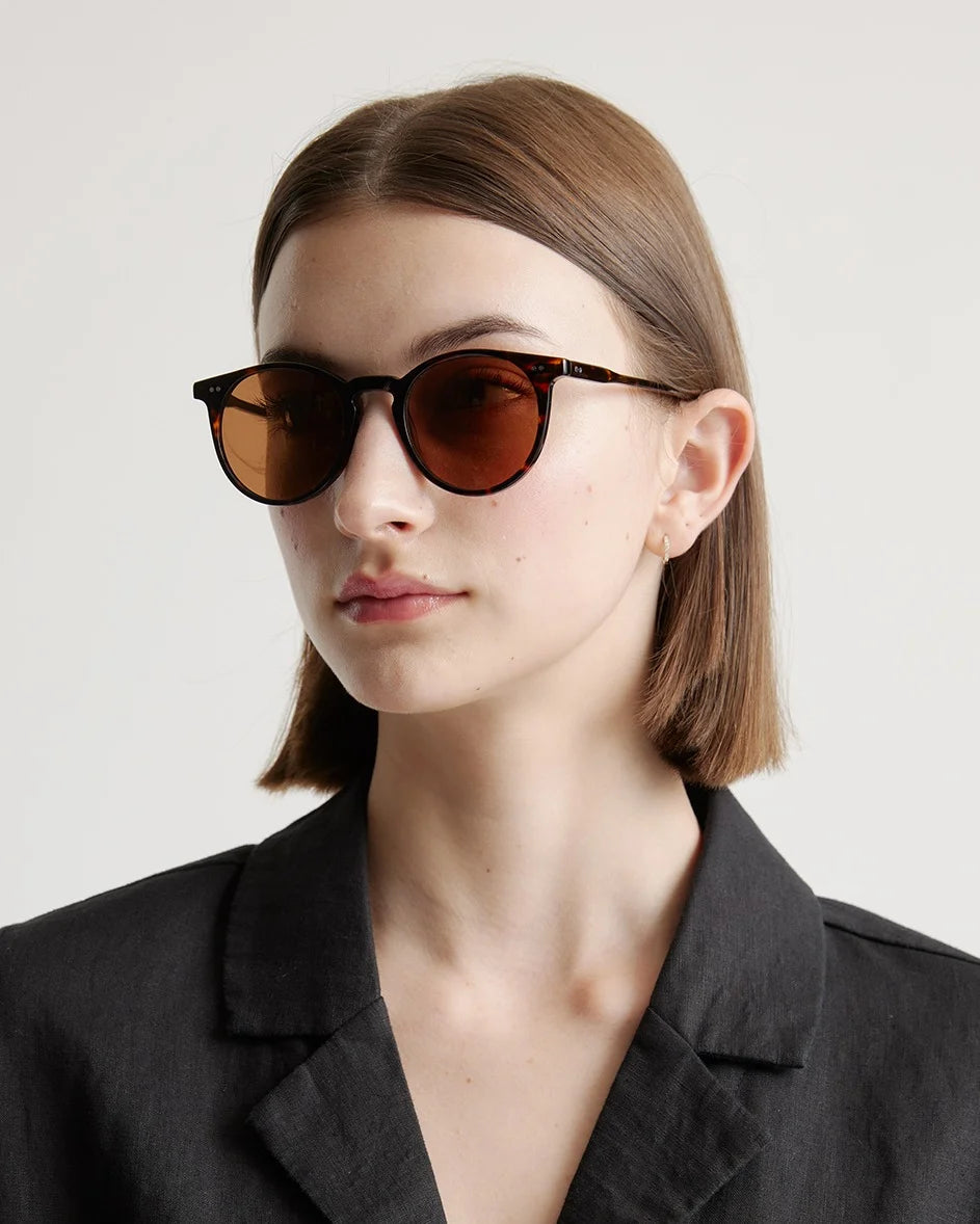 Noah Polarized Acetate Sunglasses - Standard / Tortoise with Brown lens Secondary image