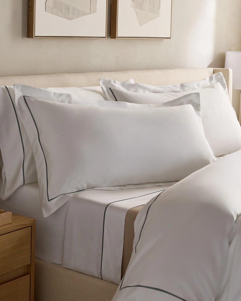 Signature Giza Cotton Sateen Duvet Cover Set - Twin / Sand