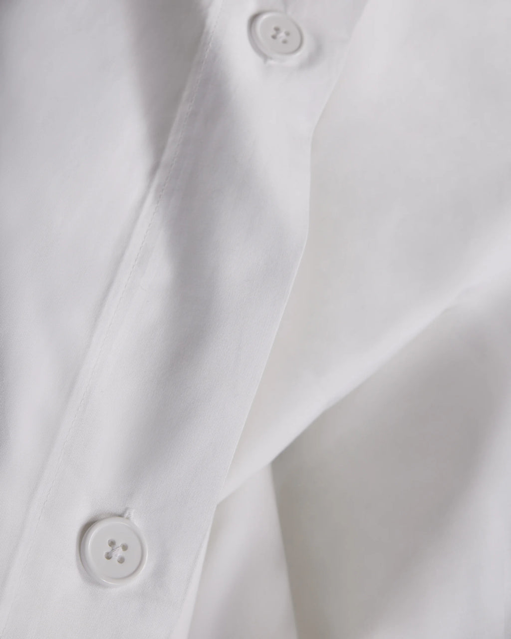 Organic Crisp Percale Embellished Deluxe Bedding Bundle - Twin / White/Navy