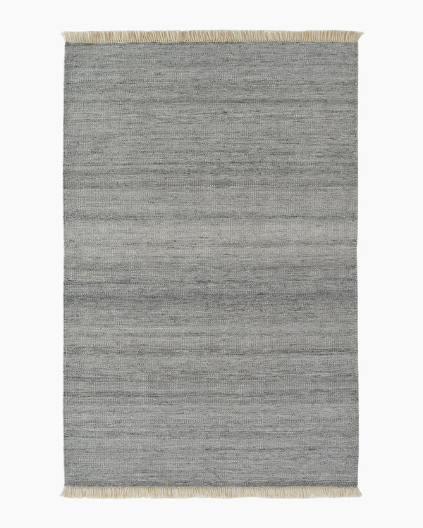 Sloane Indoor/Outdoor Rug - 5' x 8' / Silver