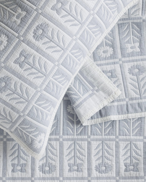Organic Cotton Jacquard Floral Sham Set - Standard / Blue Fog