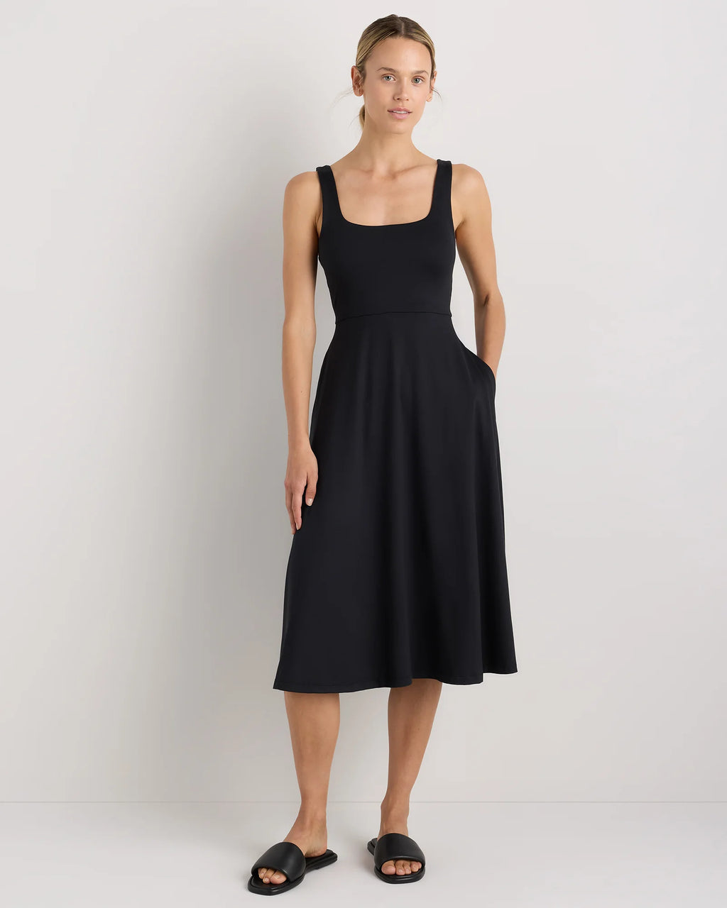 Flowknit Breeze Fit & Flare Dress - XS / Heather Green