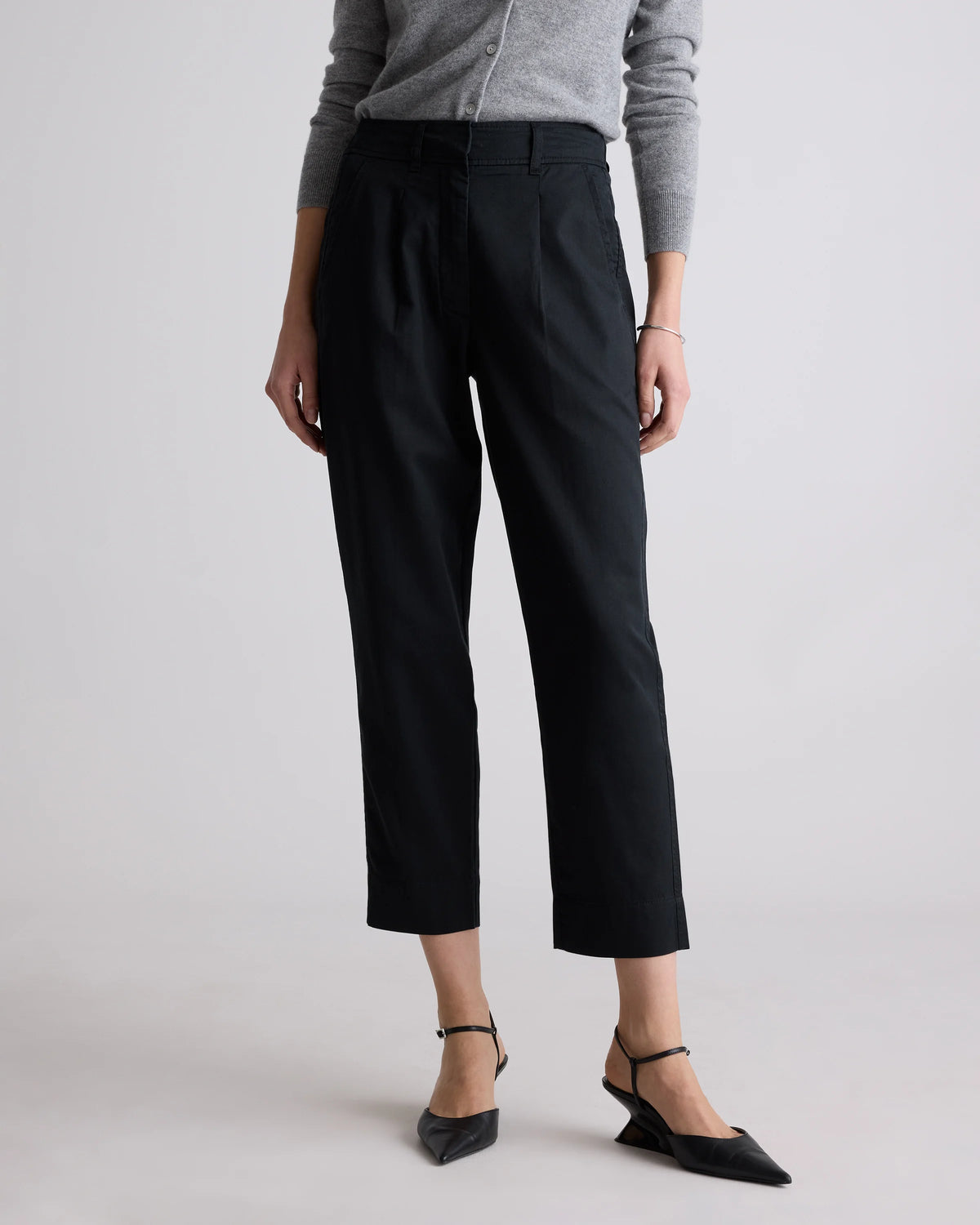 Drapey Twill Tapered Trouser - 0 / True Black