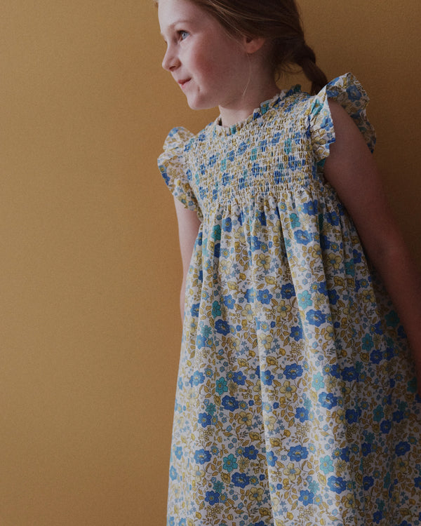 100% Organic Cotton Poplin Smocked Flutter Sleeve Dress - 2T / Blue Ditsy Floral