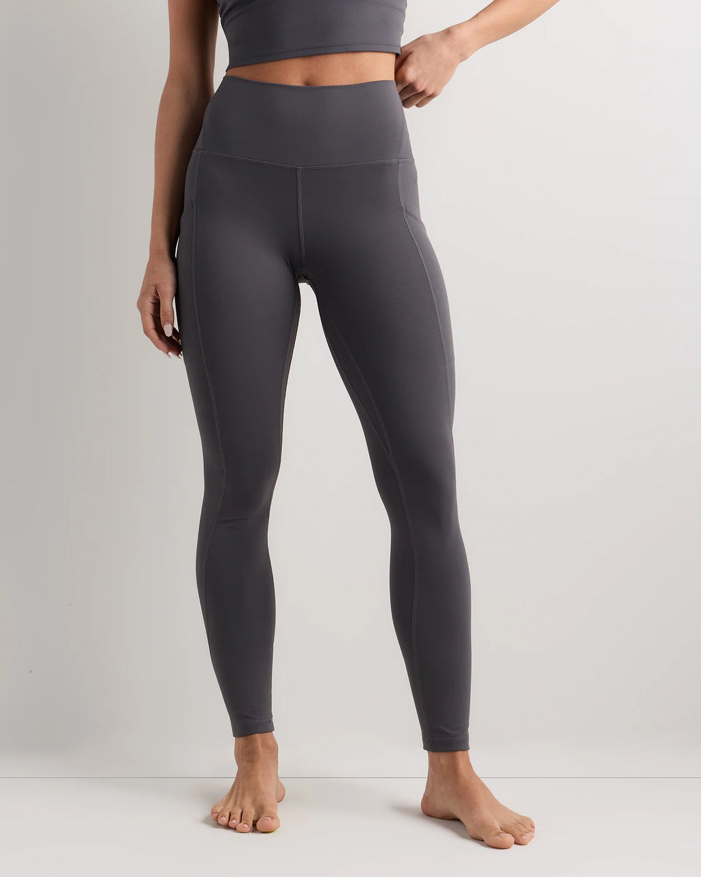 Ultra-Form High-Rise Pocket Legging - XS / Black